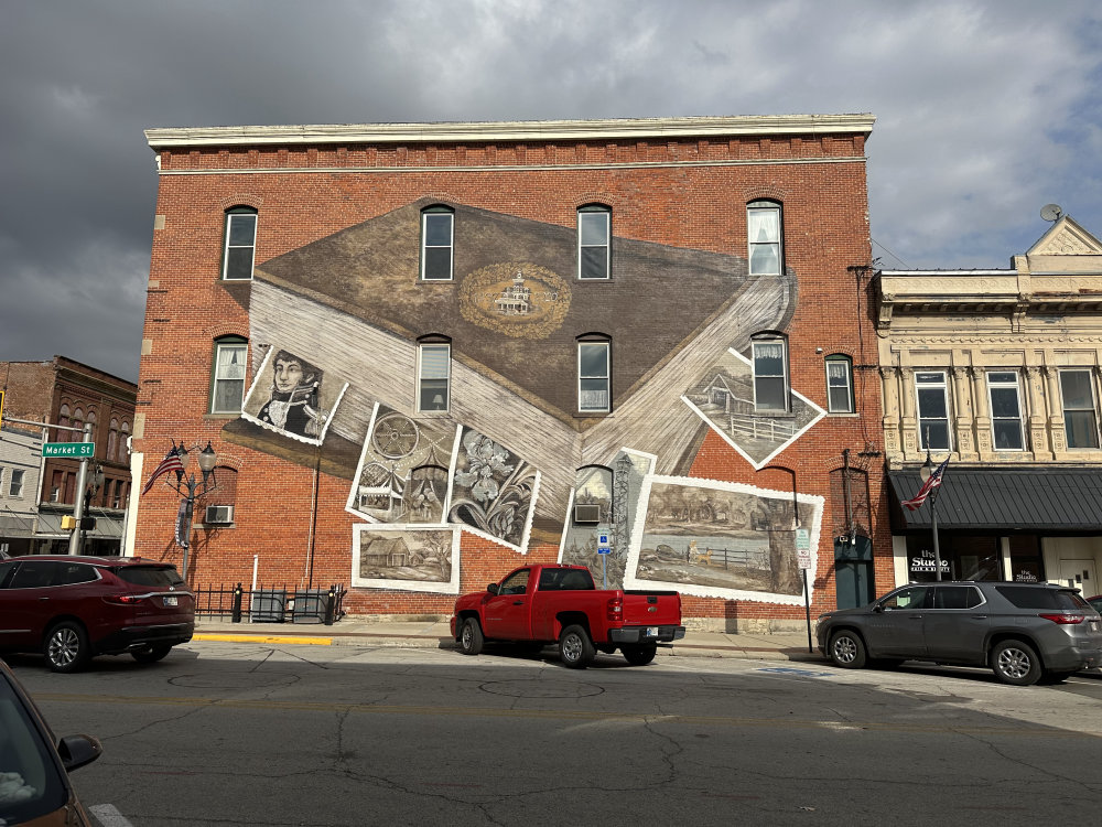 mural in Bluffton by artist unknown.