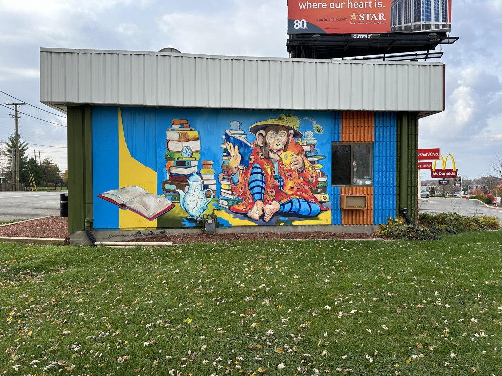 mural in Fort Wayne by artist unknown.