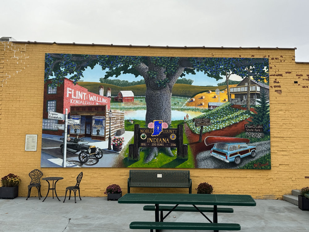 mural in Albion by artist unknown.