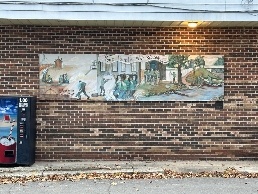 mural in Ligonier by artist unknown.