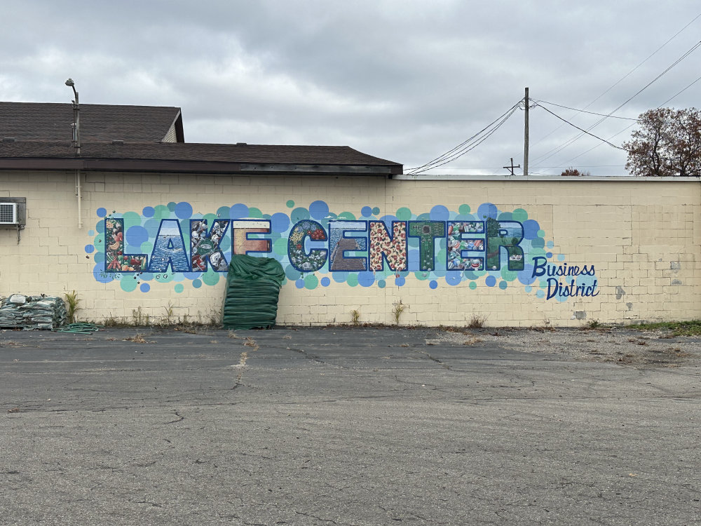 mural in Portage by artist unknown.