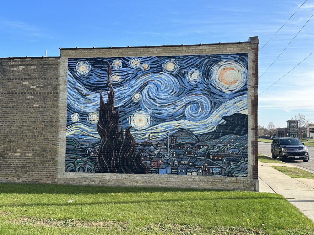 mural in Kenosha by artist unknown.