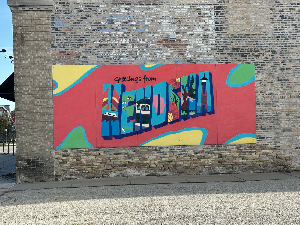 mural in Kenosha by artist unknown.