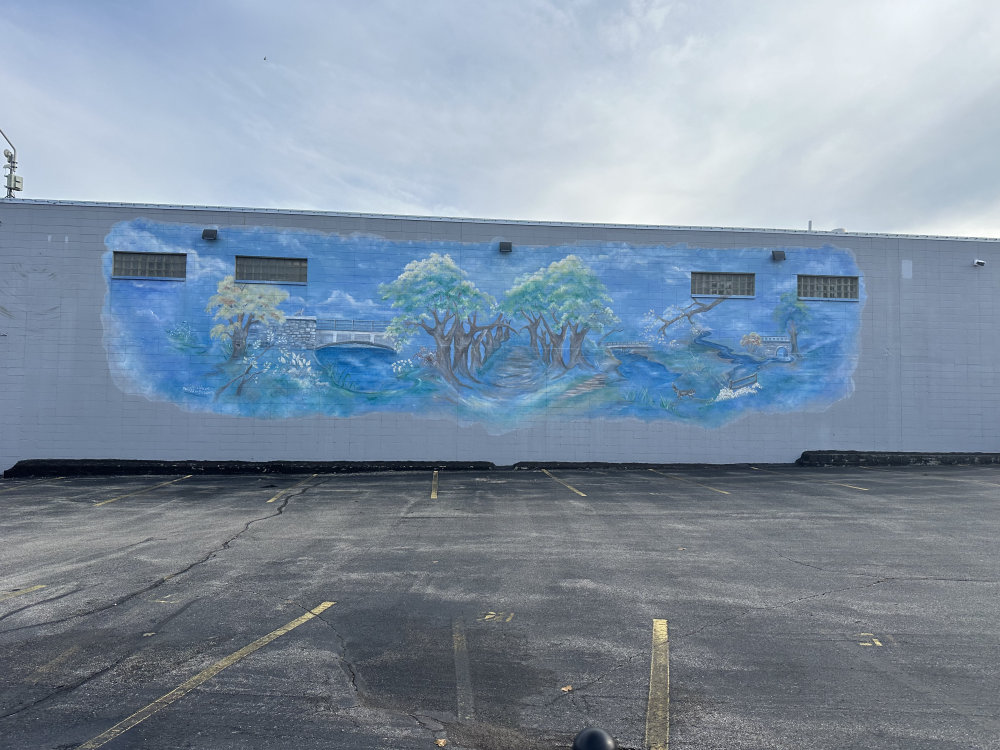 mural in Waukesha by artist unknown.