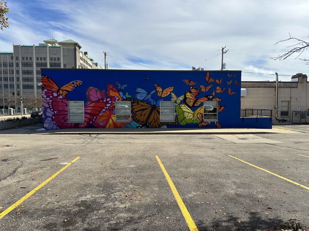 mural in Milwaukee by artist unknown.