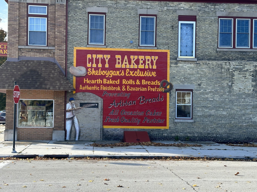 mural in Sheboygan by artist unknown.