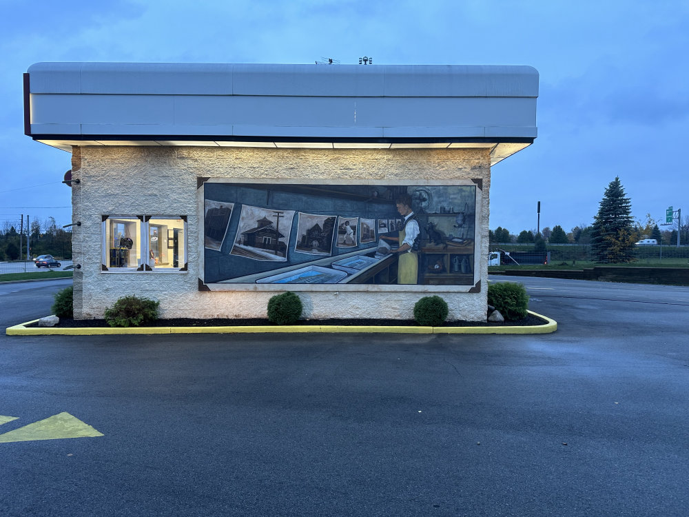 mural in Brownsburg by artist unknown.