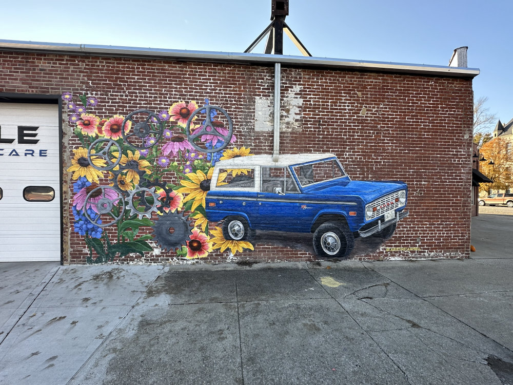 mural in Rensselaer by artist unknown.