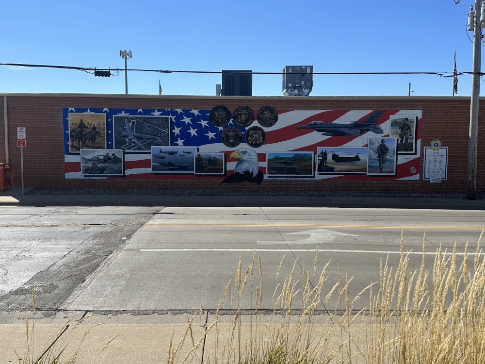 mural in Hays by artist unknown.