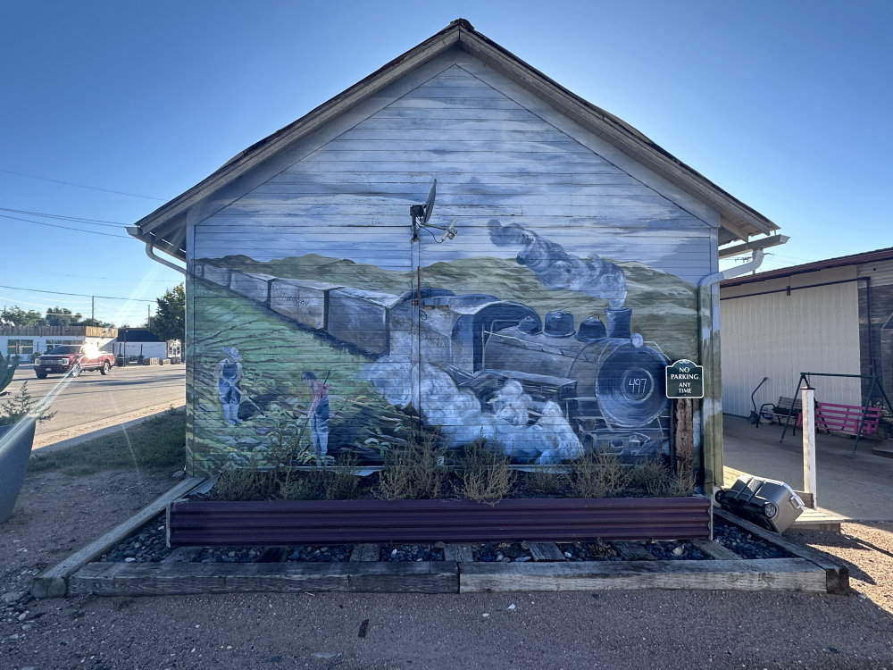 mural in Wellington by artist unknown.