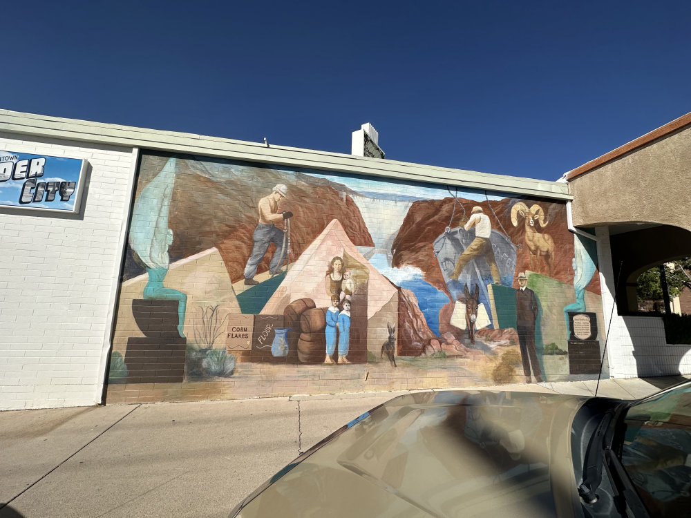 mural in Boulder City by artist unknown.