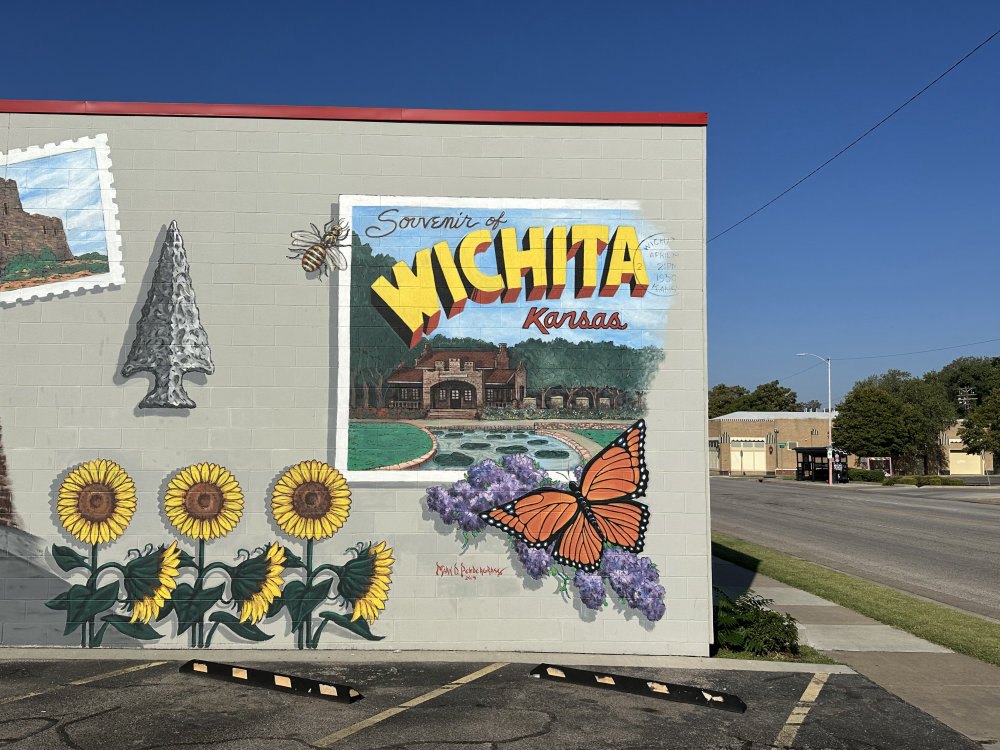 mural in Wichita by artist unknown.