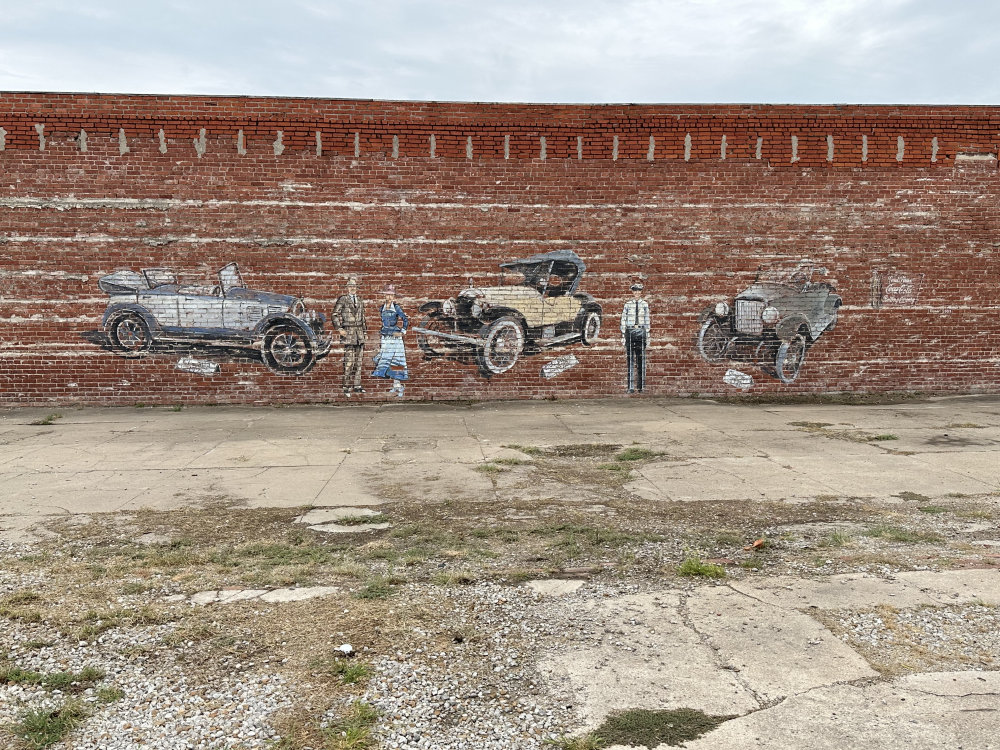 mural in Ponca City by artist unknown.