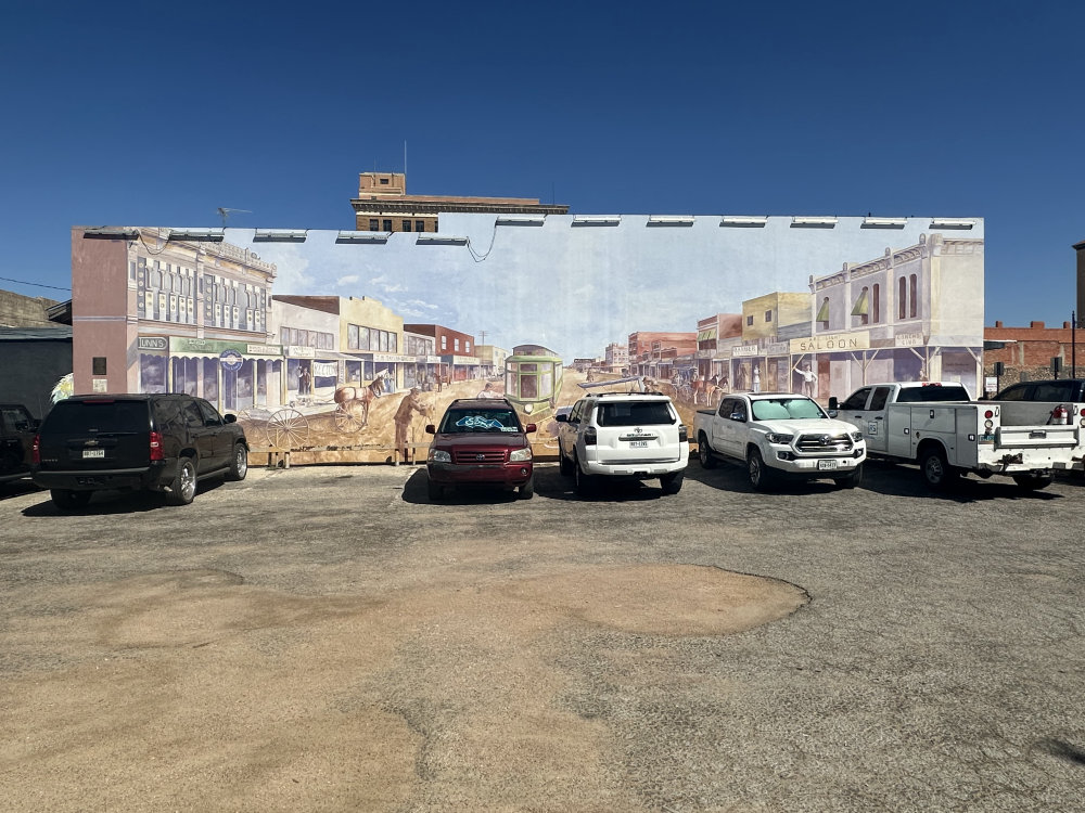 mural in San Angelo by artist unknown.