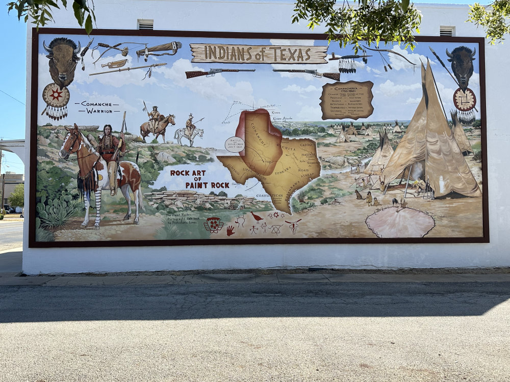 mural in San Angelo by artist unknown.