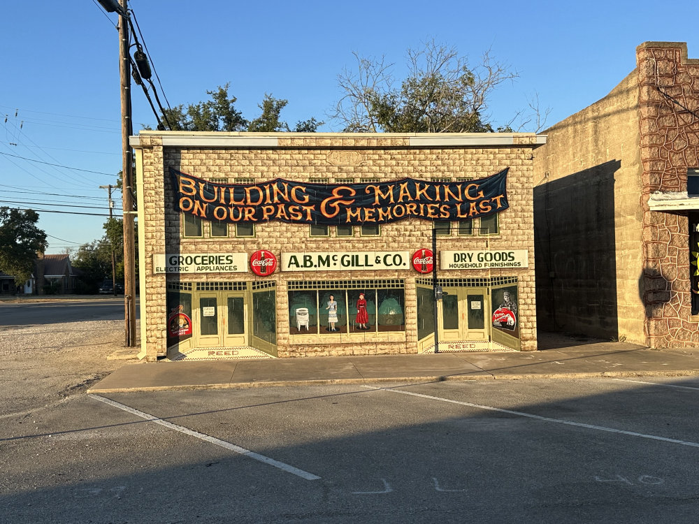 mural in Bertram by artist unknown.