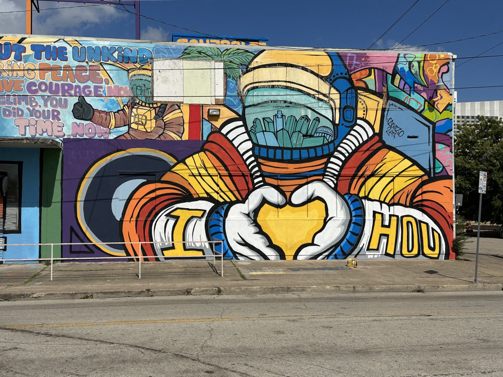 mural in Houston by artist GONZO247.