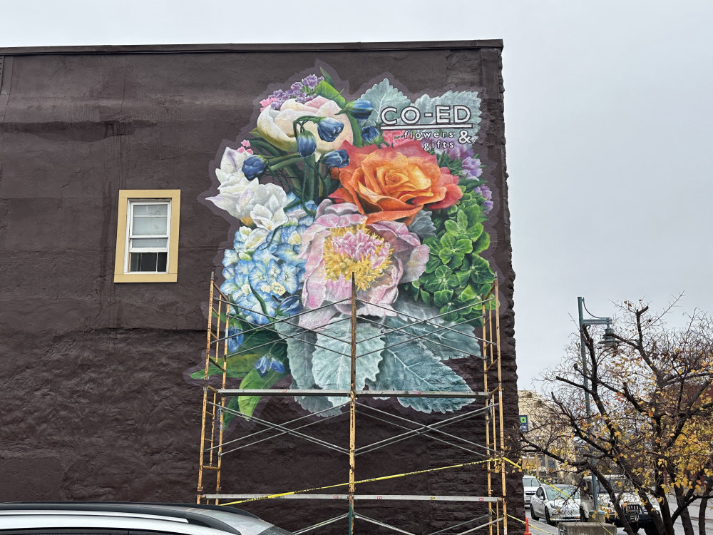 mural in Sault Ste. Marie by artist unknown.