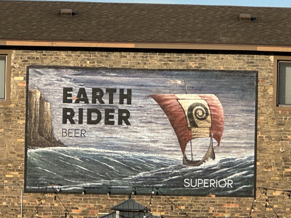 mural in Superior by artist unknown.