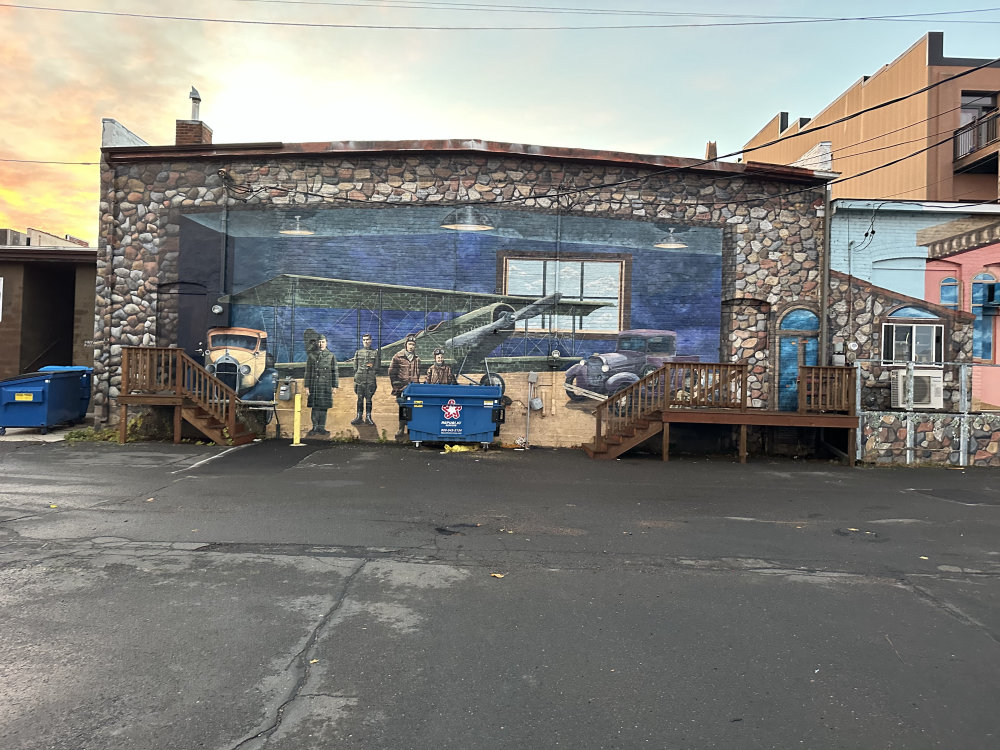 mural in Ashland by artist unknown.