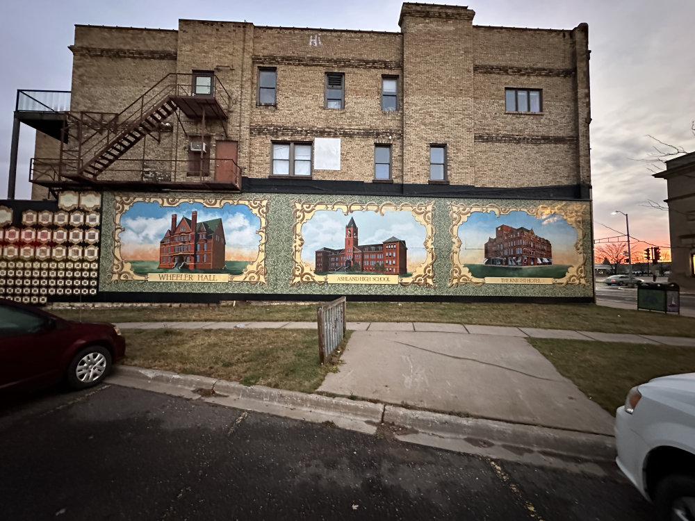 mural in Ashland by artist unknown.