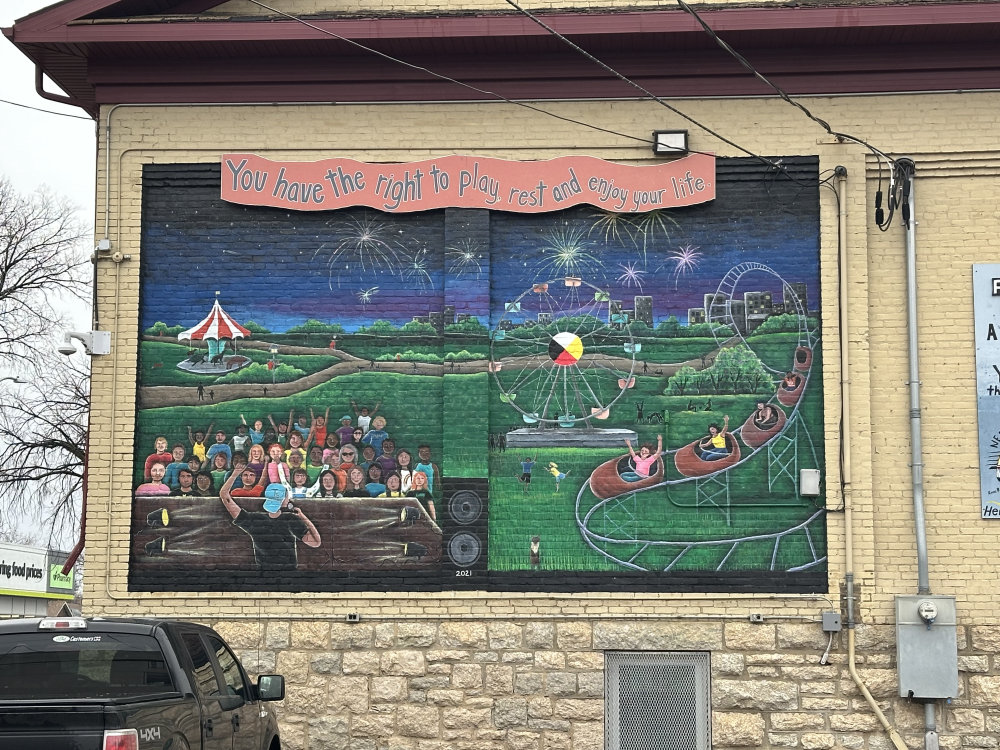 mural in Winnipeg by artist unknown.