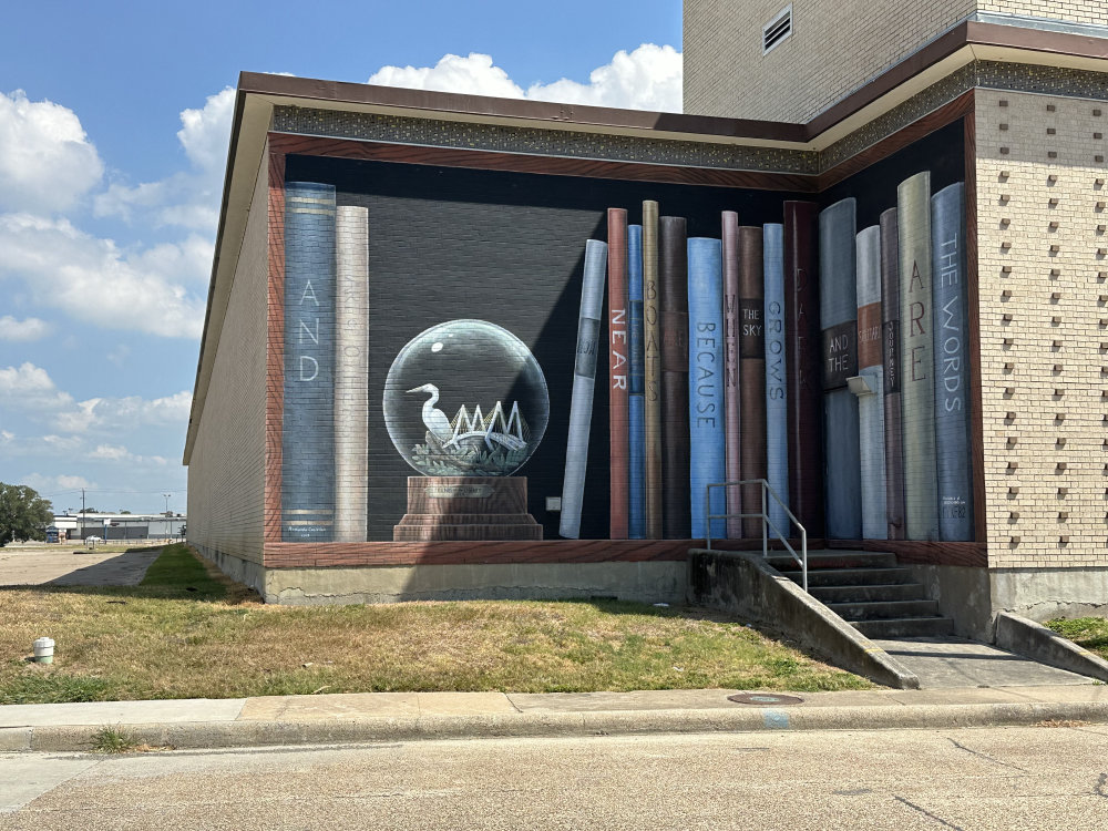 mural in Baytown by artist unknown.