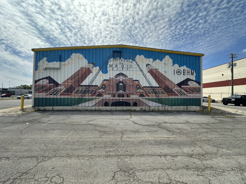 mural in Birmingham by artist unknown.