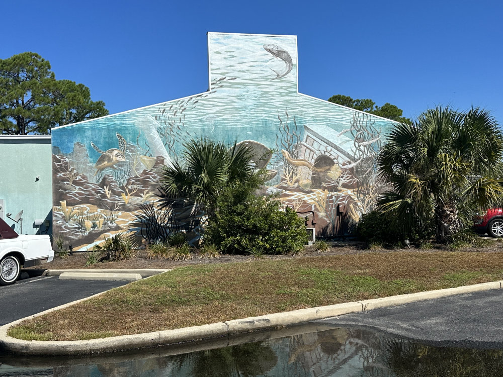 mural in Gulf Shores by artist unknown.