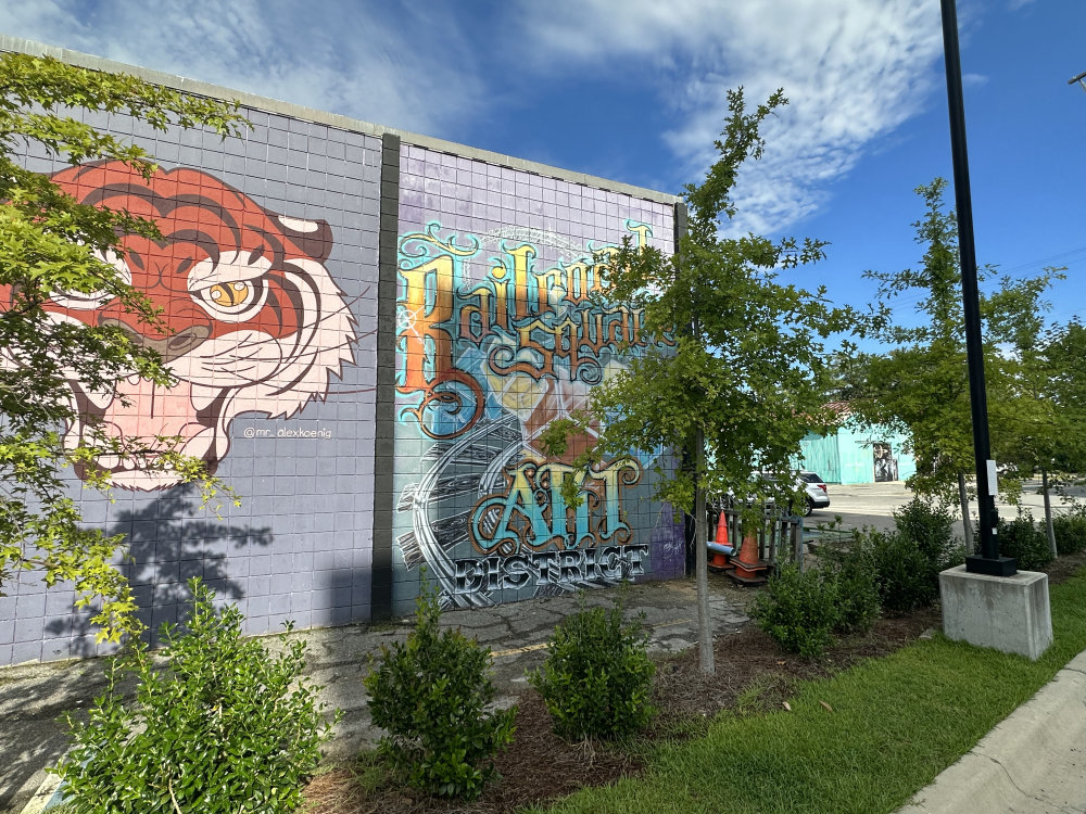 mural in Tallahassee by artist unknown.