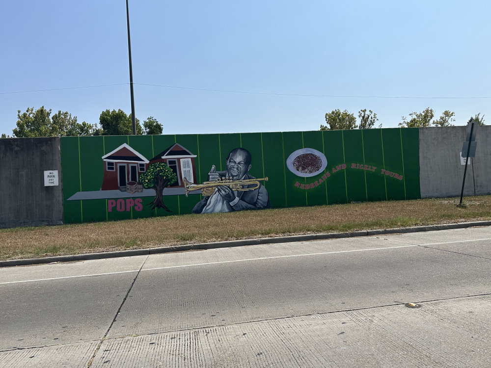 mural in New Orleans by artist unknown.