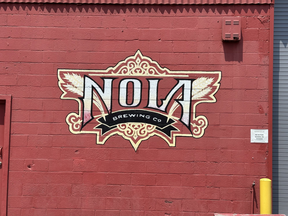 mural in New Orleans by artist unknown.