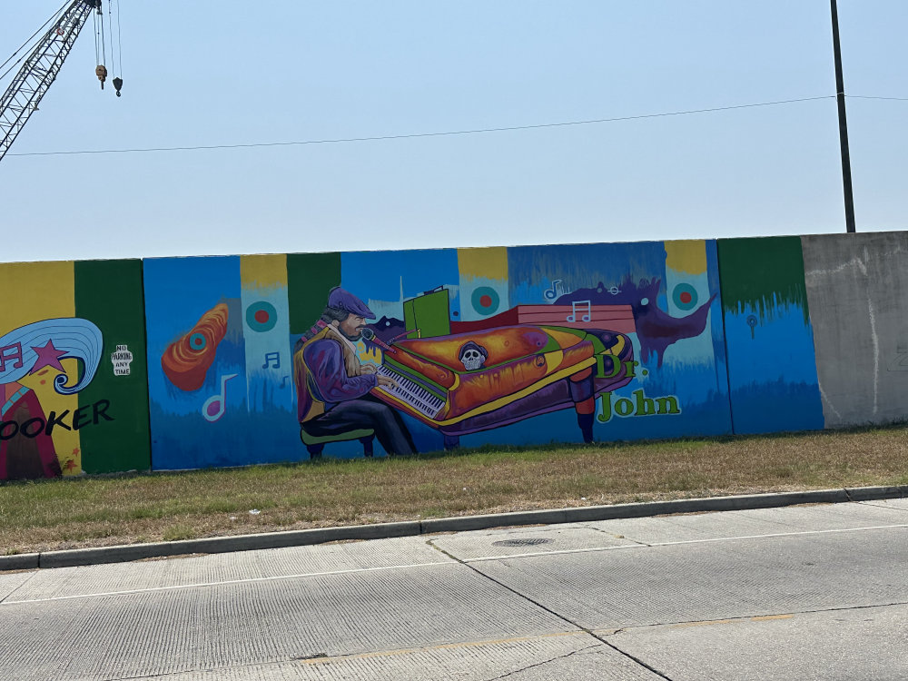 mural in New Orleans by artist unknown.