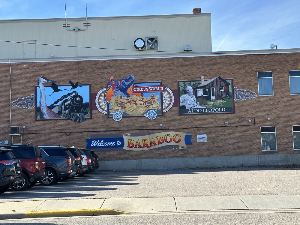 mural in Baraboo by artist unknown.