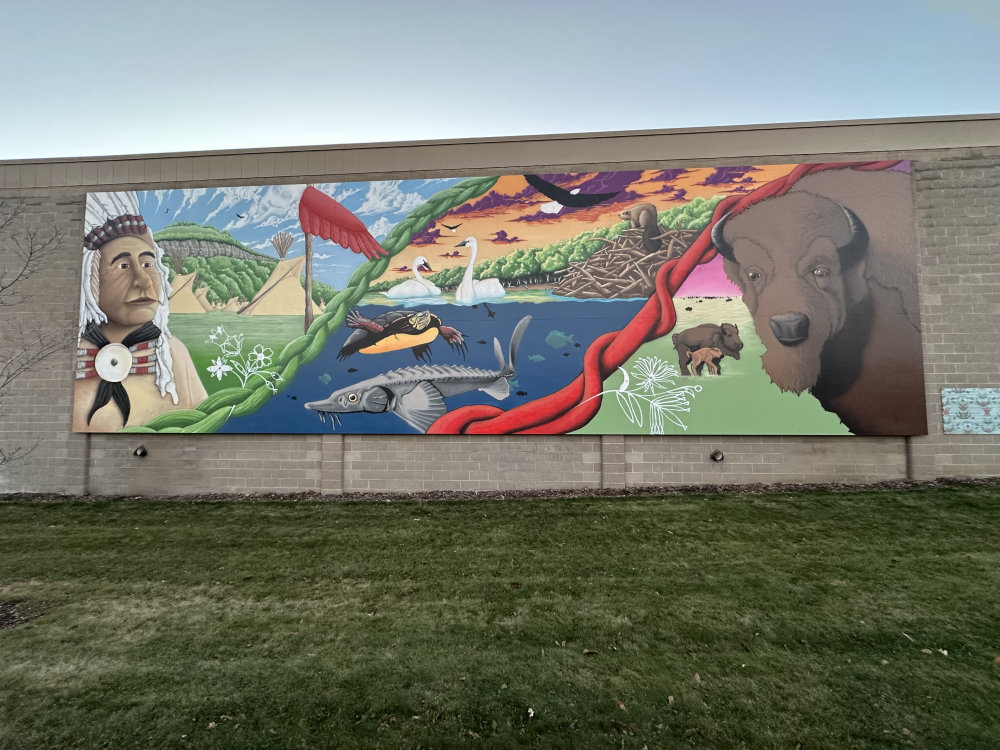 mural in Red Wing by artist unknown.