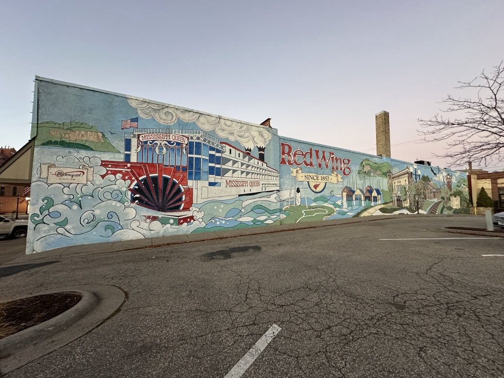 mural in Red Wing by artist unknown.