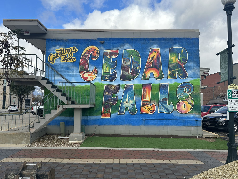 mural in Cedar Falls by artist unknown.