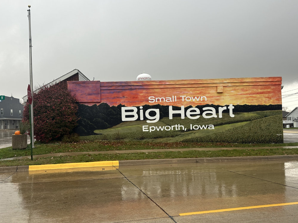 mural in Epworth by artist Beau Thomas.