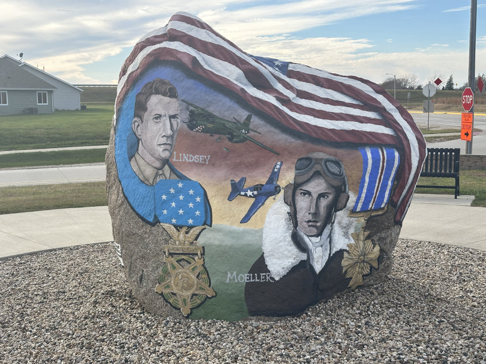 mural in Fort Dodge by artist unknown.