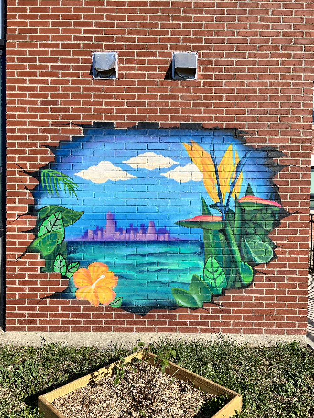 mural in Chicago by artist unknown.