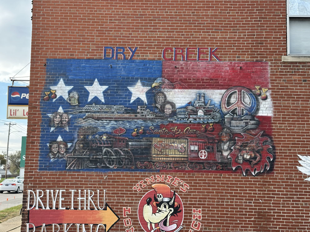 mural in Fort Madison by artist unknown.