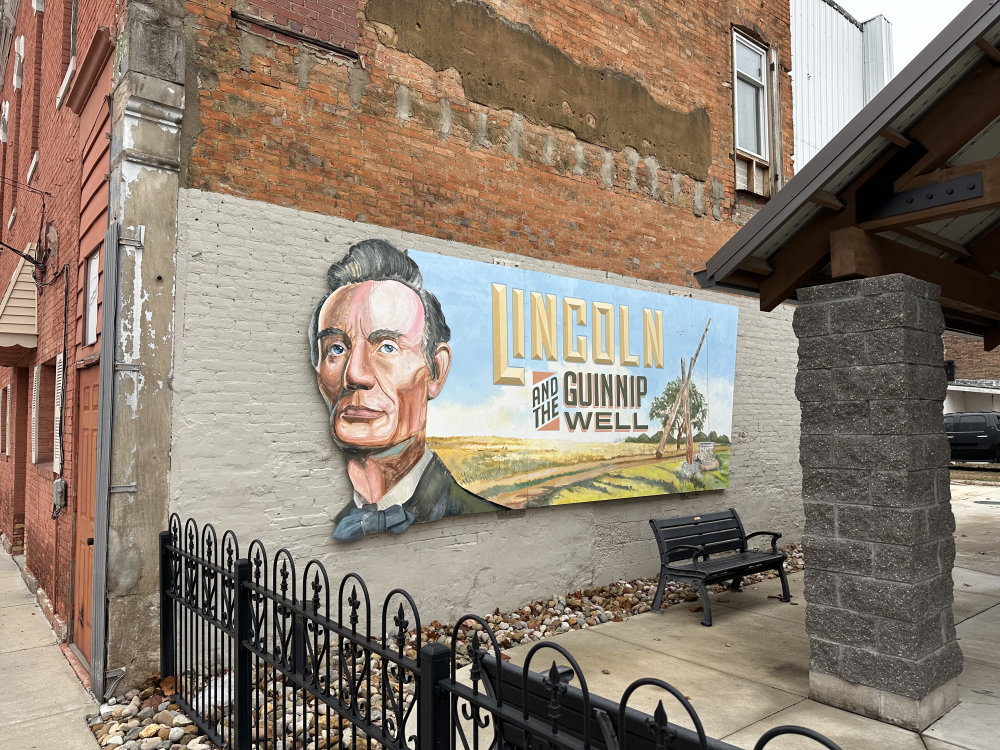 mural in Marshall by artist unknown.