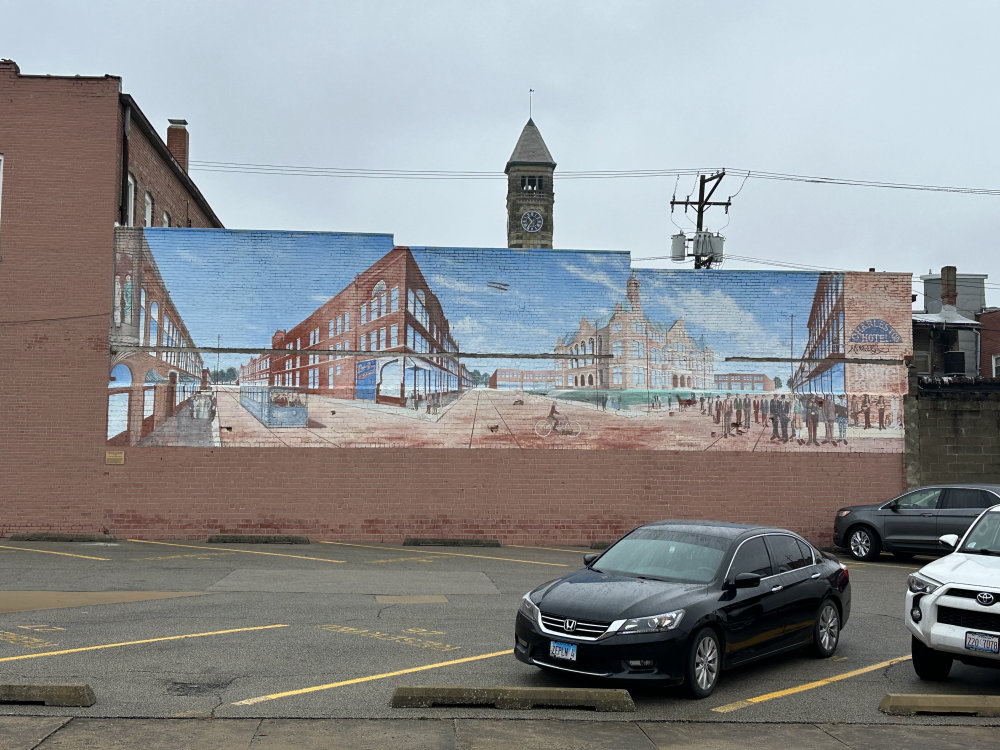 mural in Charleston by artist unknown.