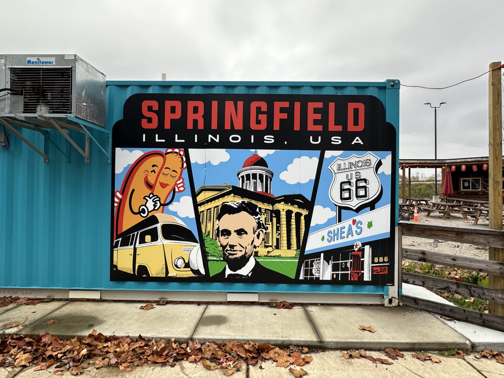 mural in Springfield by artist Greetings Tour.