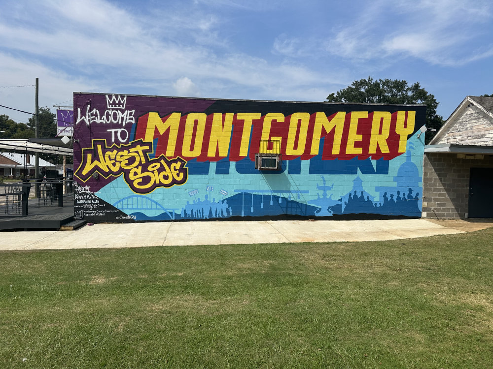 mural in Montgomery by artist unknown.