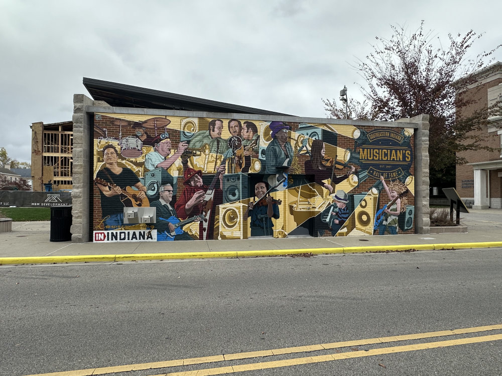 mural in Lawrenceburg by artist unknown.