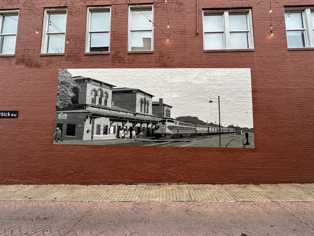 mural in Kent by artist unknown.