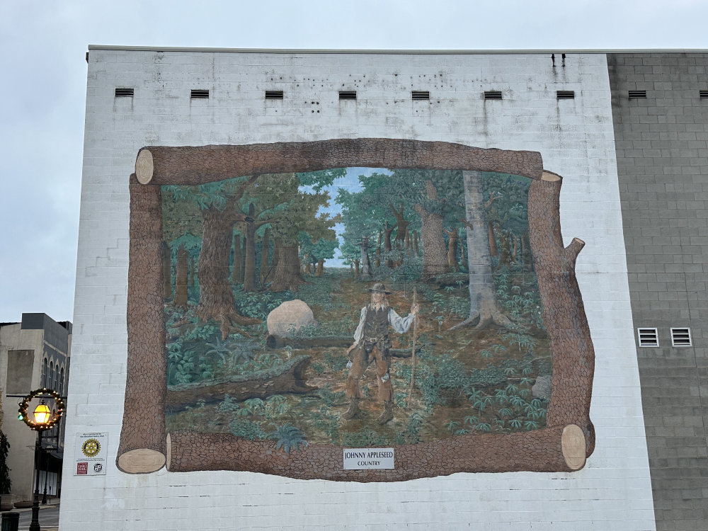 mural in Mansfield by artist unknown.