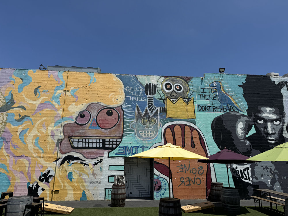 mural in Long Beach by artist unknown.