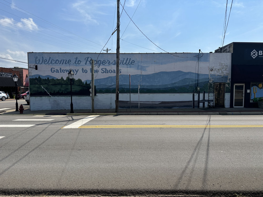 mural in Rogersville by artist unknown.